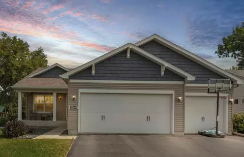 12643 Glenhurst Ave, Savage, MN 55378
