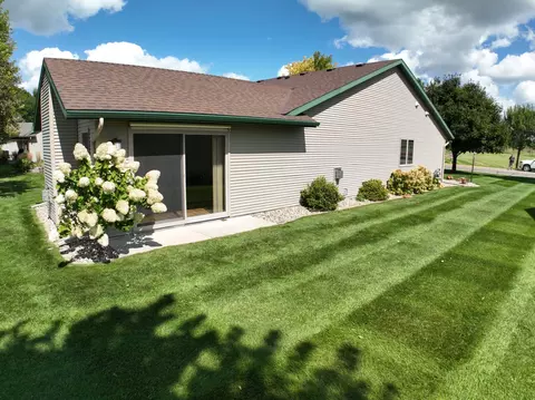 1312 23rd St SE, Willmar, MN 56201 photo 5