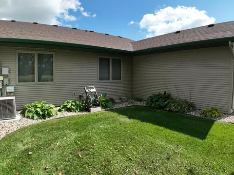 1312 23rd St SE, Willmar, MN 56201 photo 8