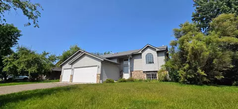 6403 River Mill Dr, Monticello, MN 55362