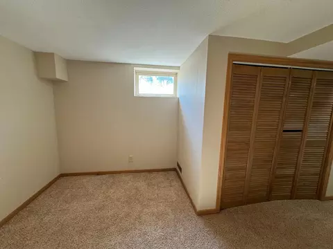 417 W Pine St, Saint Peter, MN 56082 photo 32