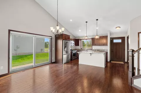 3104 Nottingham Rd S, Saint Cloud, MN 56301 photo 9