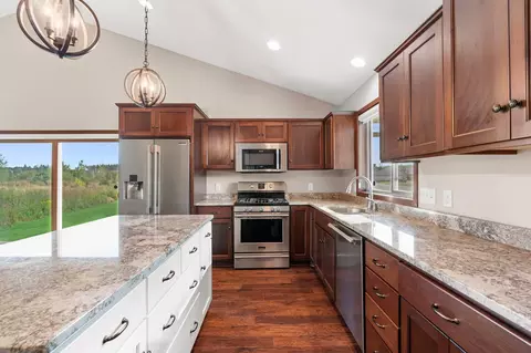 3104 Nottingham Rd S, Saint Cloud, MN 56301 photo 4