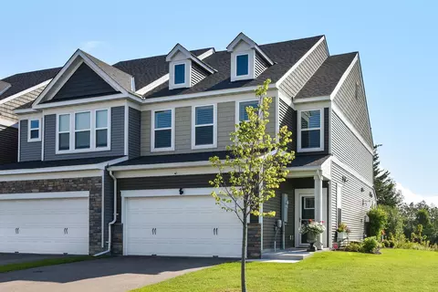 5930 Urbandale Ln N, Plymouth, MN 55446