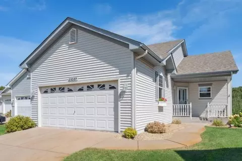 23087 Eidelweiss St NW, Saint Francis, MN 55070