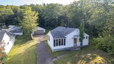 2418 Carlton Ave, Cloquet, MN 55720