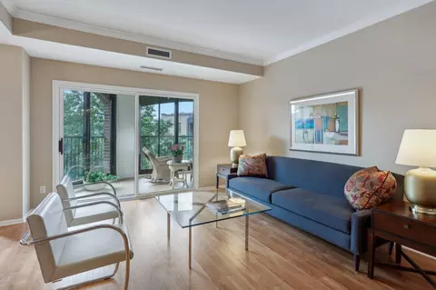 1235 Yale Pl #304, Minneapolis, MN 55403