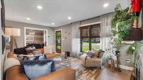 2914 Madison Pl, Saint Cloud, MN 56303 photo 9