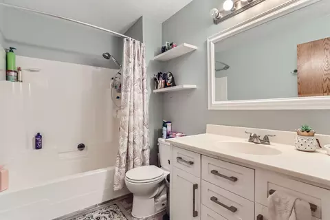 3457 Highlander Dr, Eagan, MN 55122 photo 12