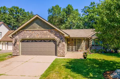 135 Egret Ln, Lino Lakes, MN 55014