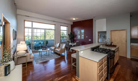 3310 Nicollet Ave #406, Minneapolis, MN 55408