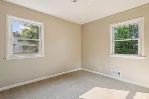 197 Acker St E, Saint Paul, MN 55117 photo 12