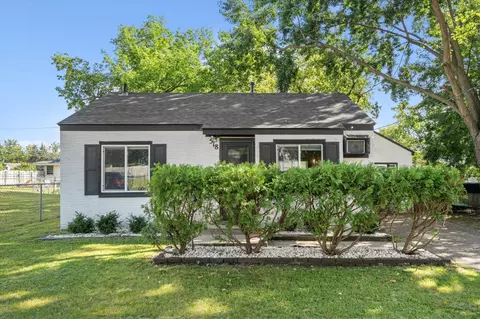 518 Janesville St NE, Fridley, MN 55432