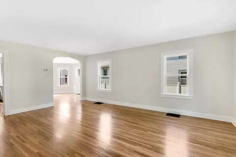 223 2nd St NW, Faribault, MN 55021 photo 5