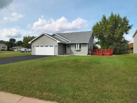 500 Horseshoe Ln, Braham, MN 55006