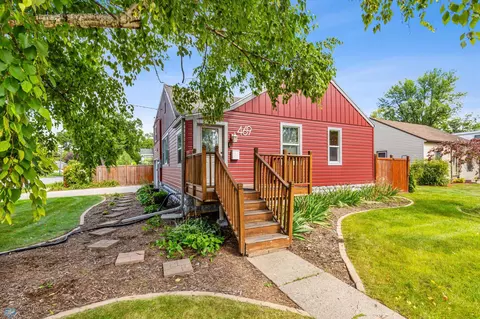469 Elmwood Ave S, Fargo, ND 58103