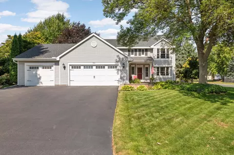 709 Havenhill Rd, Eagan, MN 55123
