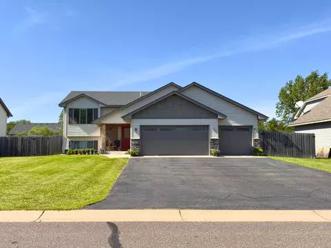 7958 384th Trl, North Branch, MN 55056
