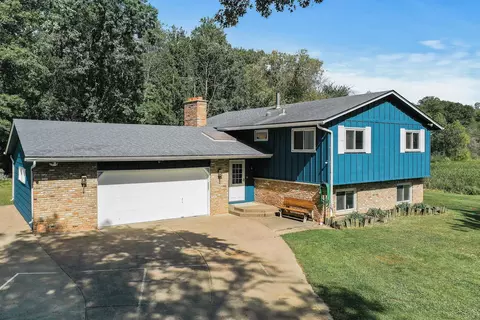 7501 152nd Ln NE, Columbus, MN 55025
