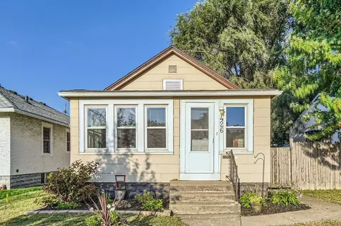 426 5th Ave S, South Saint Paul, MN 55075