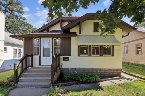 4322 Penn Ave N, Minneapolis, MN 55412
