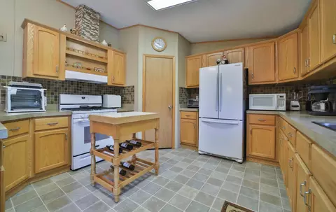 3466 Scandia Dr, Cushing, MN 56443 photo 6