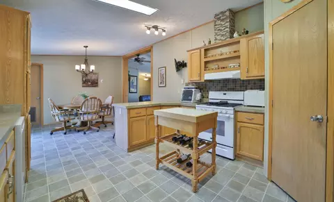3466 Scandia Dr, Cushing, MN 56443 photo 7