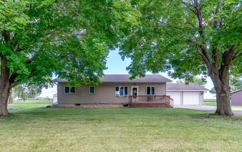 416 Dove St, Minnesota Lake, MN 56068