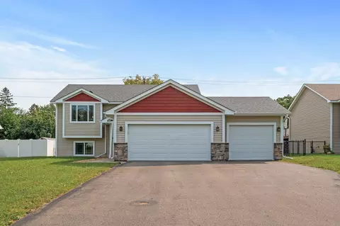 926 2nd St, Saint Paul Park, MN 55071