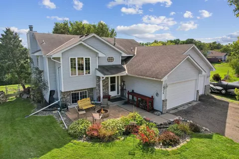10539 61st St NE, Albertville, MN 55301