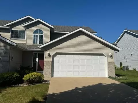 2515 Viola Heights Dr NE, Rochester, MN 55906