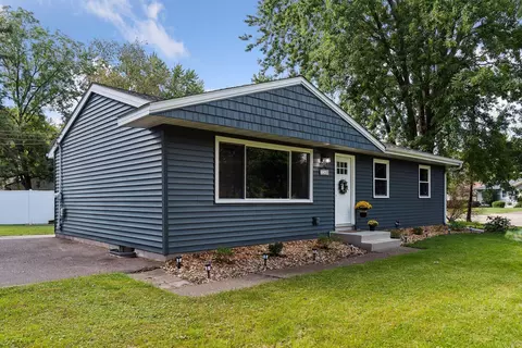 2268 Sierra Dr, White Bear Lake, MN 55110