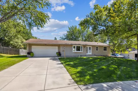 6080 132nd Way, Apple Valley, MN 55124