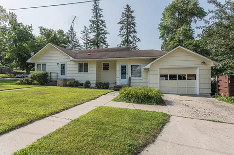 114 1st Ave SE, Pelican Rapids, MN 56572