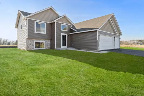 464 Delta Queen Ave, Prescott, WI 54021