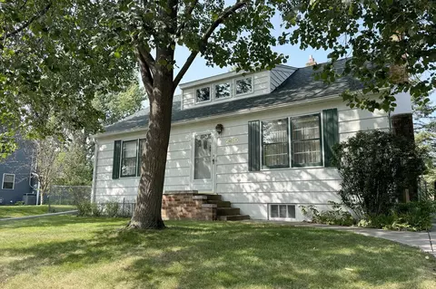 2485 14th Ave E, North Saint Paul, MN 55109