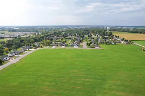 300 Highlands Blvd NE, Melrose, MN 56352