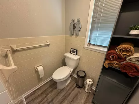 806 Des Moines Dr, Windom, MN 56101 photo 23