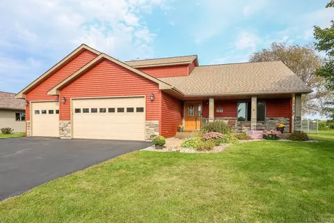 150 5th Ave, Baldwin, WI 54002