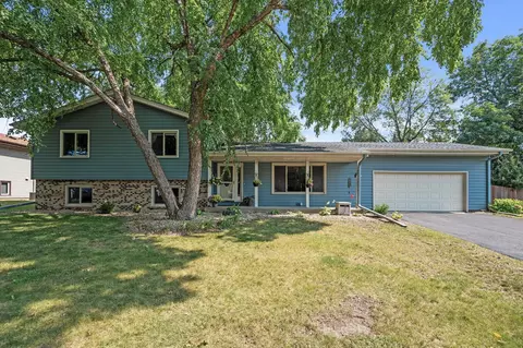 6240 Norwood Ln N, Maple Grove, MN 55369