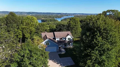 68 Mcintosh Rd E, La Crescent, MN 55947 photo 25