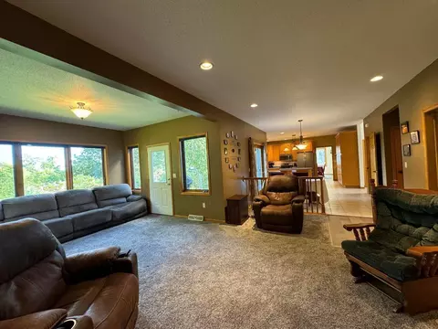 68 Mcintosh Rd E, La Crescent, MN 55947 photo 10
