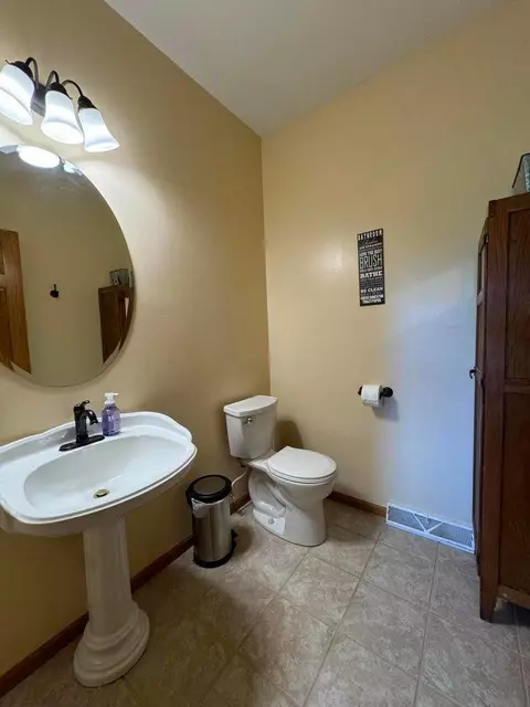 68 Mcintosh Rd E, La Crescent, MN 55947 photo 24