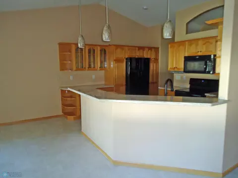 4324 43rd St S, Fargo, ND 58104 photo 9