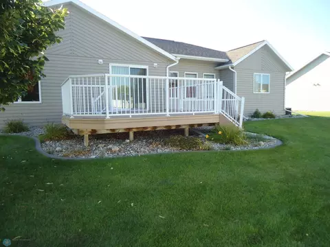 4324 43rd St S, Fargo, ND 58104 photo 5