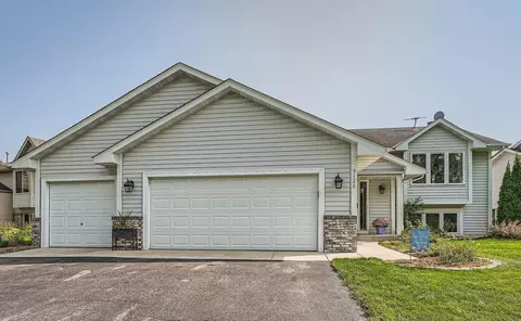 5126 187th St W, Farmington, MN 55024