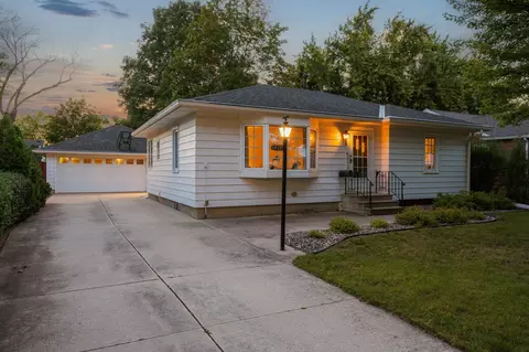 1717 3rd St NE, Austin, MN 55912