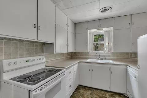 1113 8th Ave SE, Saint Cloud, MN 56304 photo 7