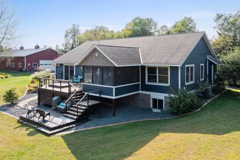844 217th St, Osceola, WI 54020