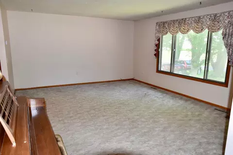 838 5th St, Ocheyedan, IA 51354 photo 18